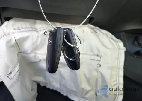 2016 Hyundai Santa Fe Se z USA, uszkodzony, nr VIN KM8SR4HF9GU153666